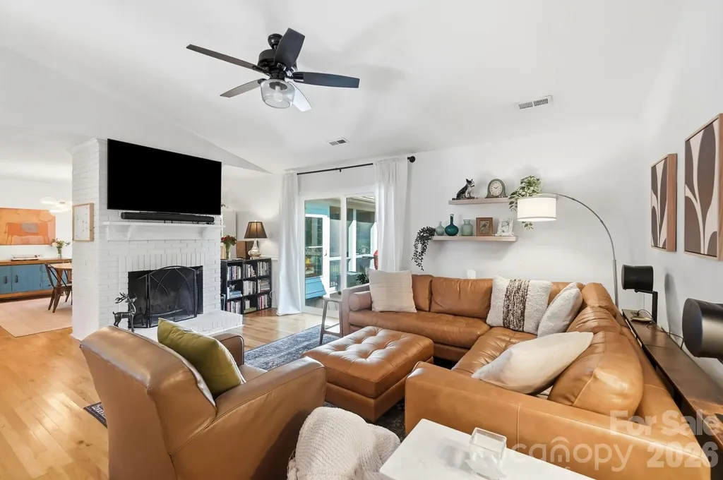 313 Longbridge Drive Matthews NC 28105