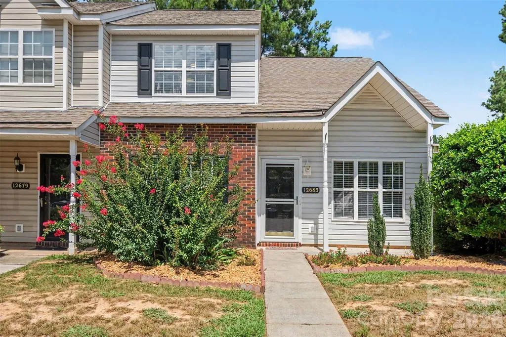 12683 Bluestem Lane Charlotte NC 28277