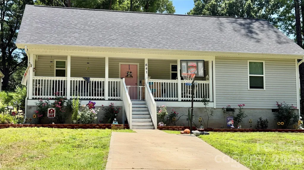 641 Johns Lane Gastonia NC 28052