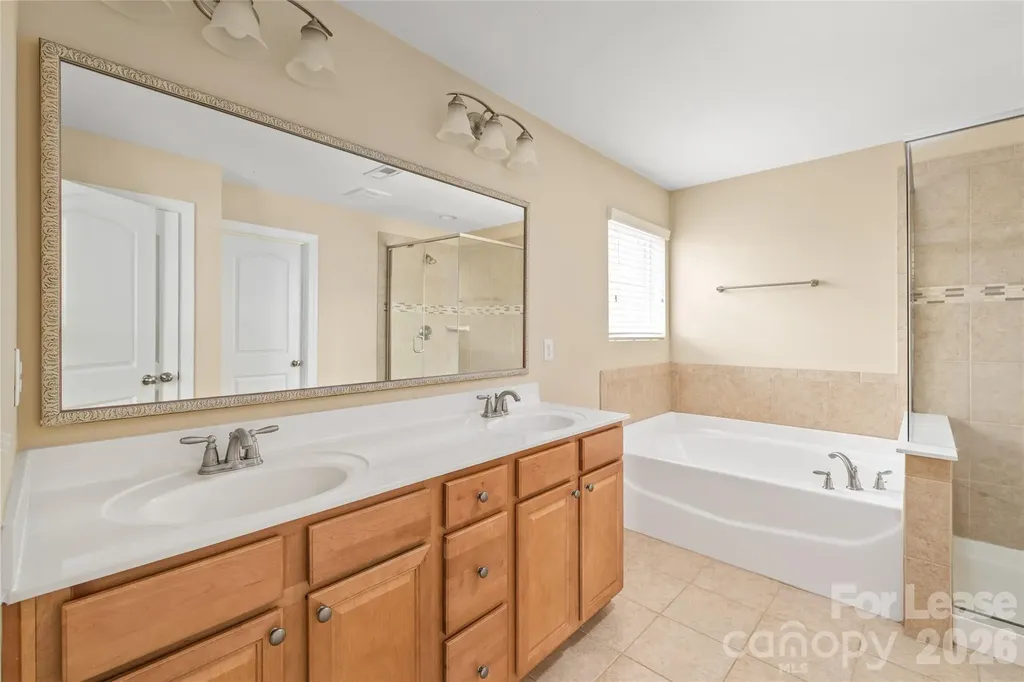 5123 Poplar Knoll Drive Matthews NC 28105