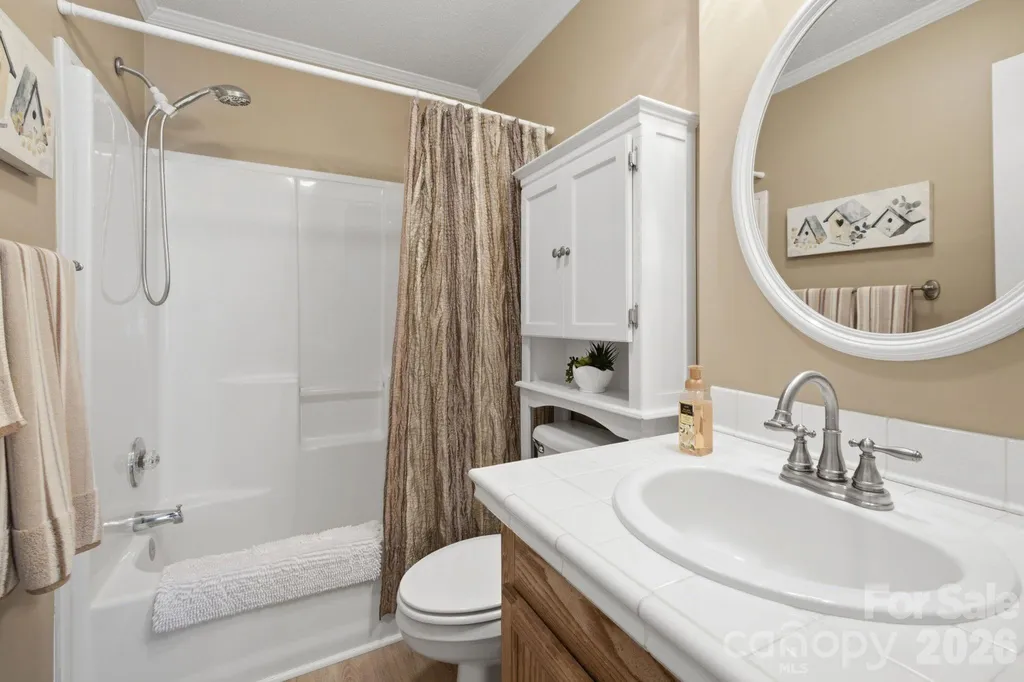 112 W 23rd Street Newton NC 28658