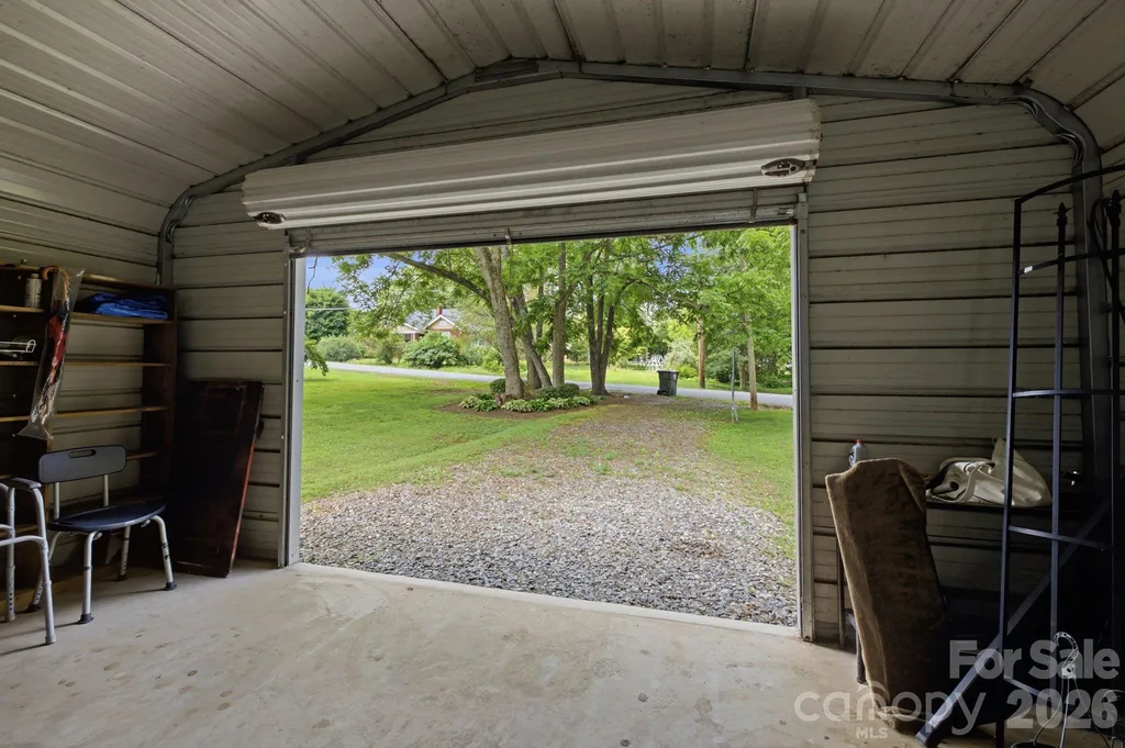 112 W 23rd Street Newton NC 28658