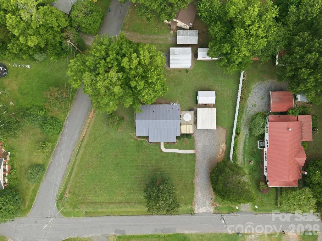112 W 23rd Street Newton NC 28658