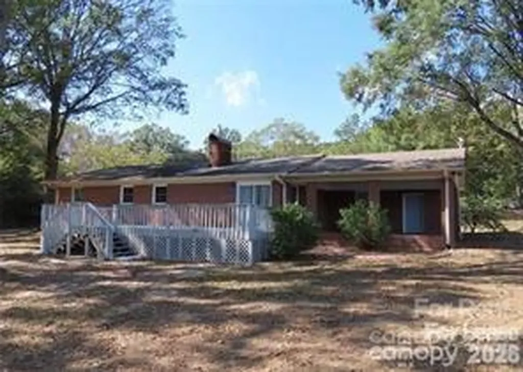 1803 Tucker Road Peachland NC 28133