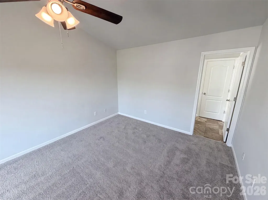 8222 Gabon Court Charlotte NC 28215
