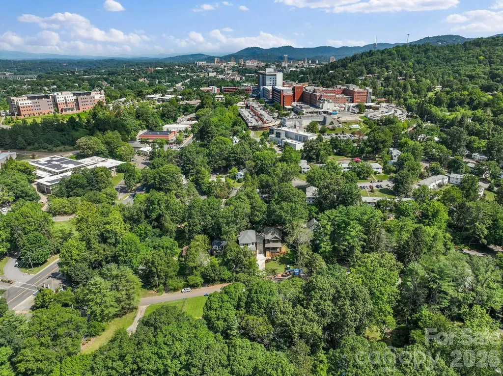 35 Grindstaff Drive Asheville NC 28803