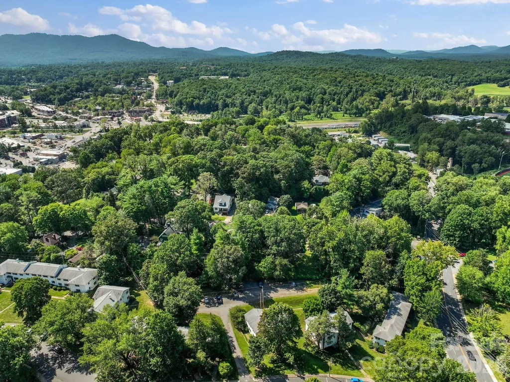 35 Grindstaff Drive Asheville NC 28803