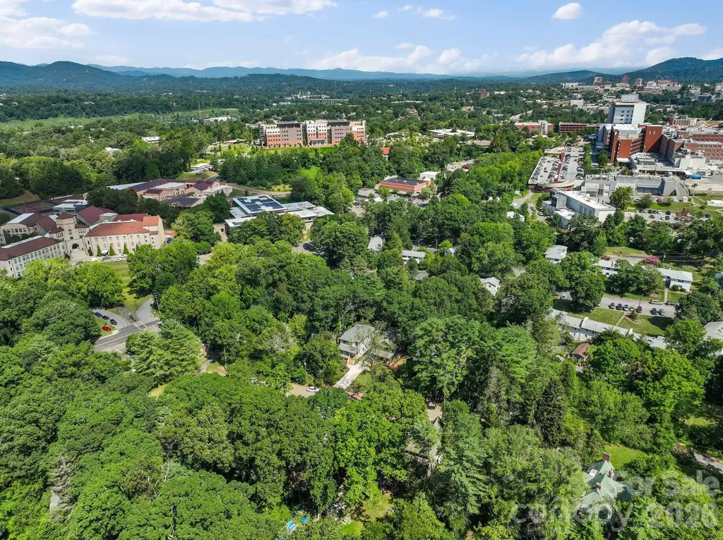 35 Grindstaff Drive Asheville NC 28803