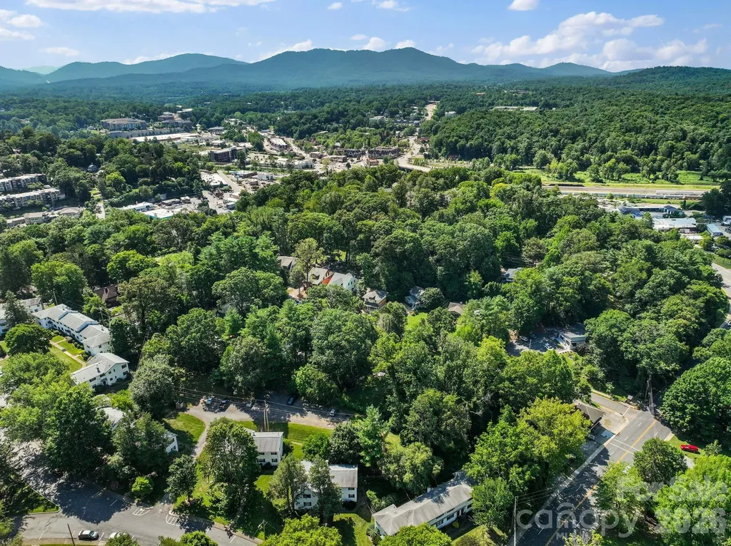 35 Grindstaff Drive Asheville NC 28803
