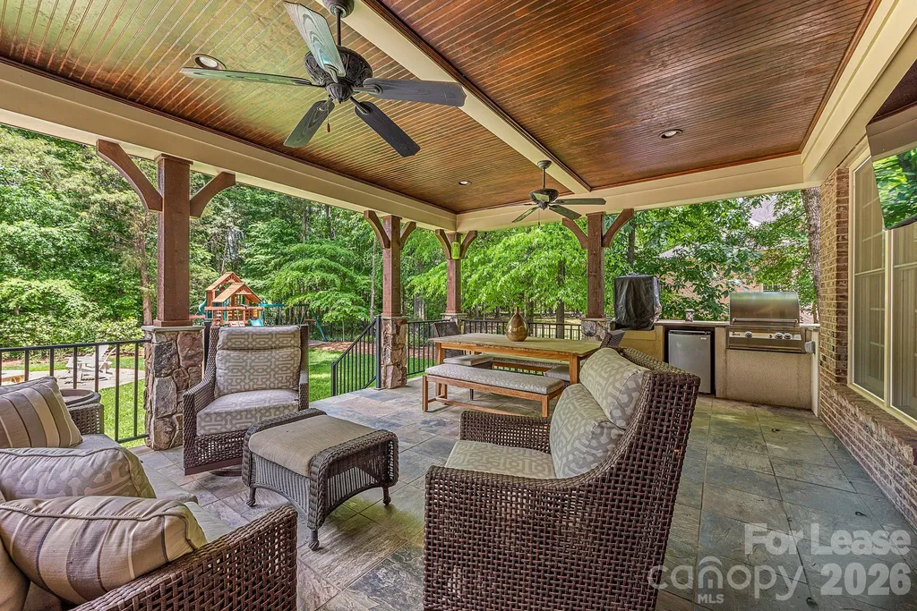 405 Pondview Court Waxhaw NC 28173