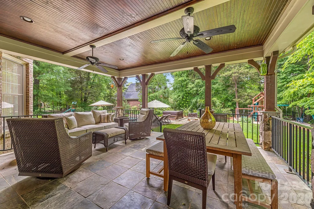 405 Pondview Court Waxhaw NC 28173
