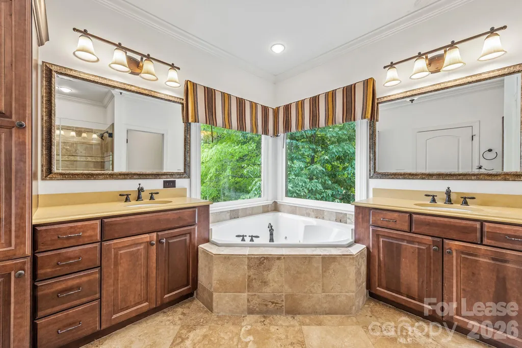 405 Pondview Court Waxhaw NC 28173