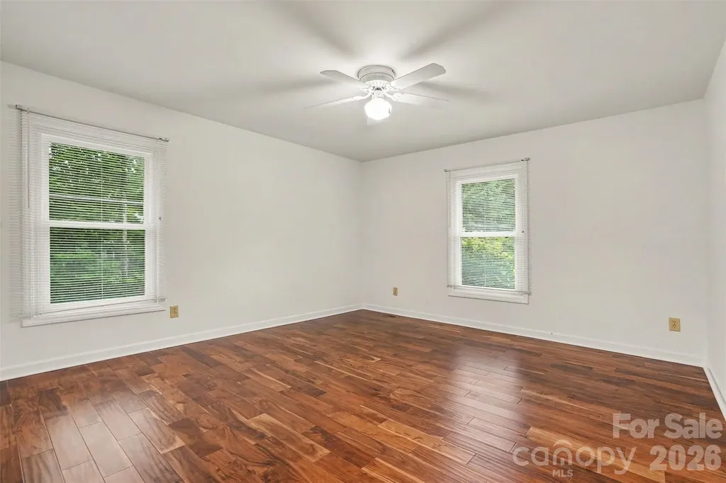 8225 Strawberry Lane Charlotte NC 28277