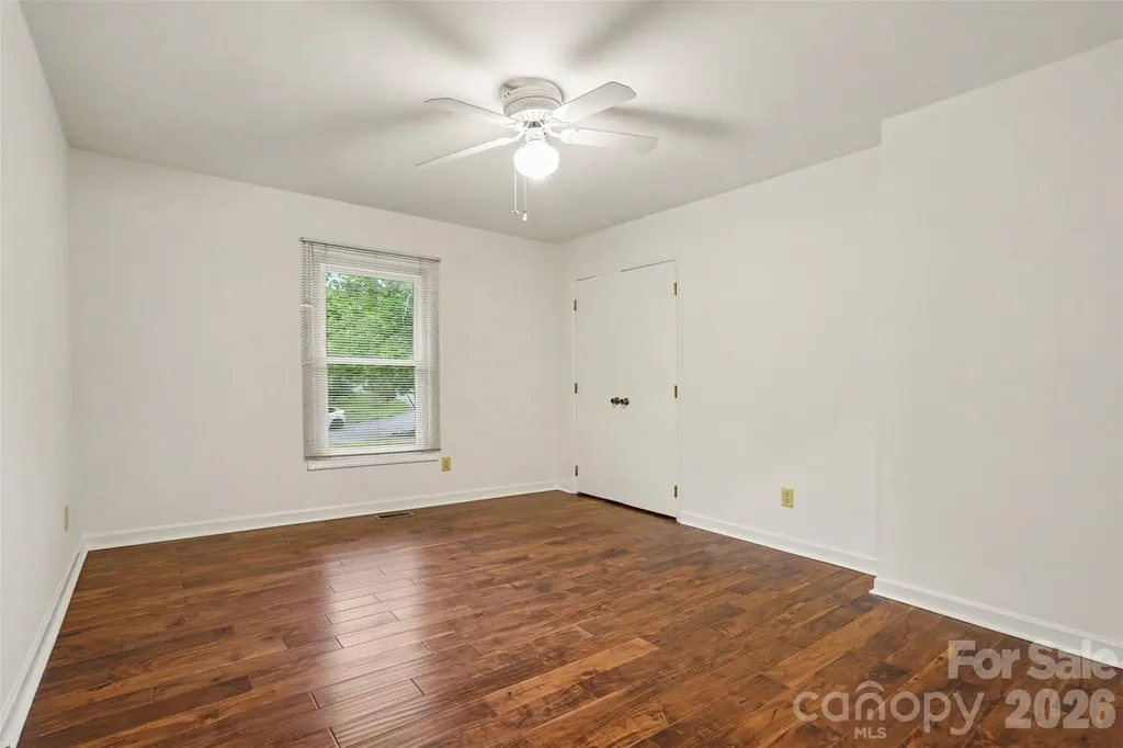 8225 Strawberry Lane Charlotte NC 28277