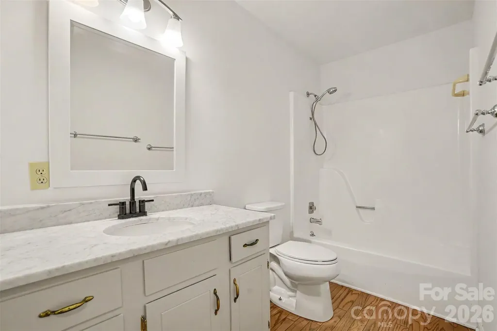 8225 Strawberry Lane Charlotte NC 28277