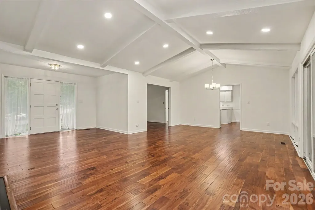 8225 Strawberry Lane Charlotte NC 28277