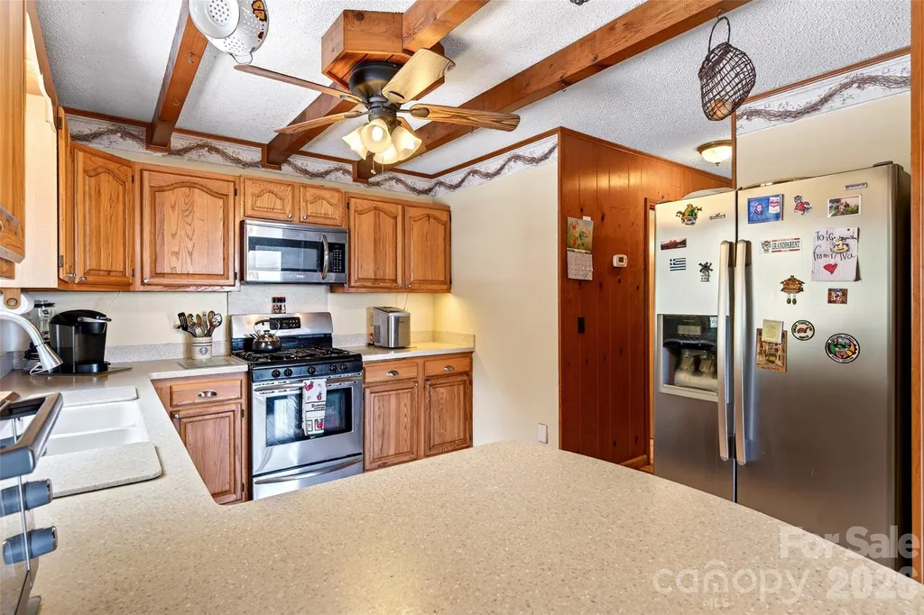 1347 Wipprecht Drive Spruce Pine NC 28777