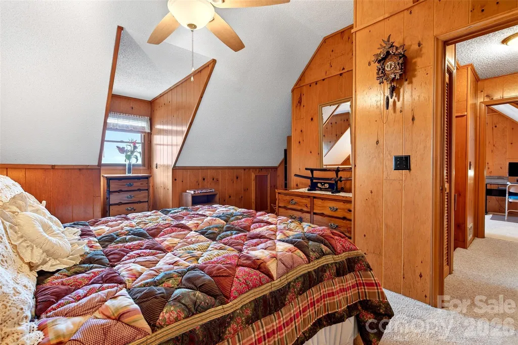 1347 Wipprecht Drive Spruce Pine NC 28777