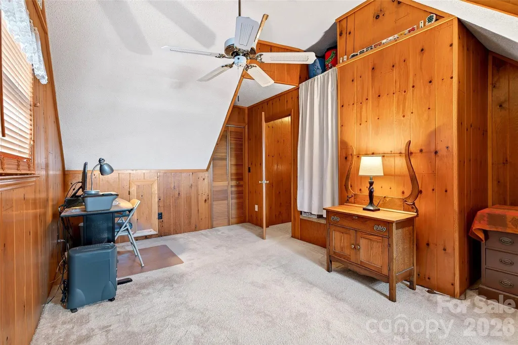 1347 Wipprecht Drive Spruce Pine NC 28777