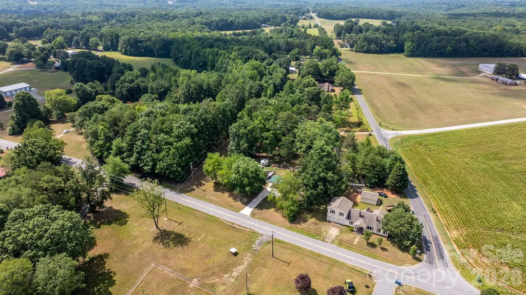 2981 East Maiden Road Maiden NC 28650