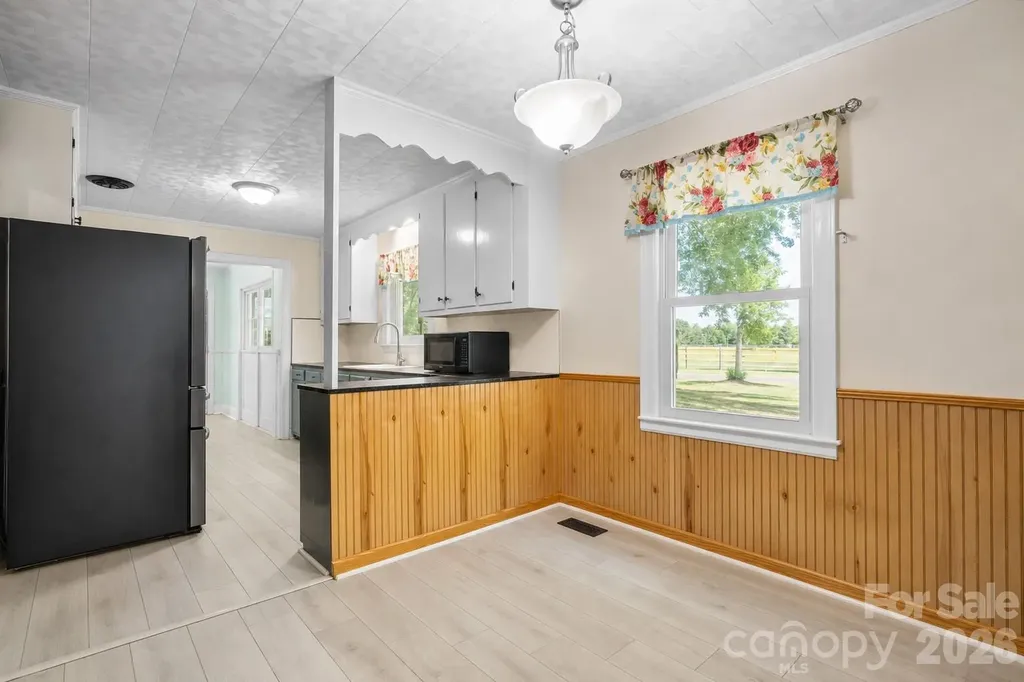 2981 East Maiden Road Maiden NC 28650