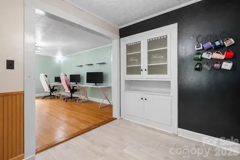 2981 East Maiden Road Maiden NC 28650
