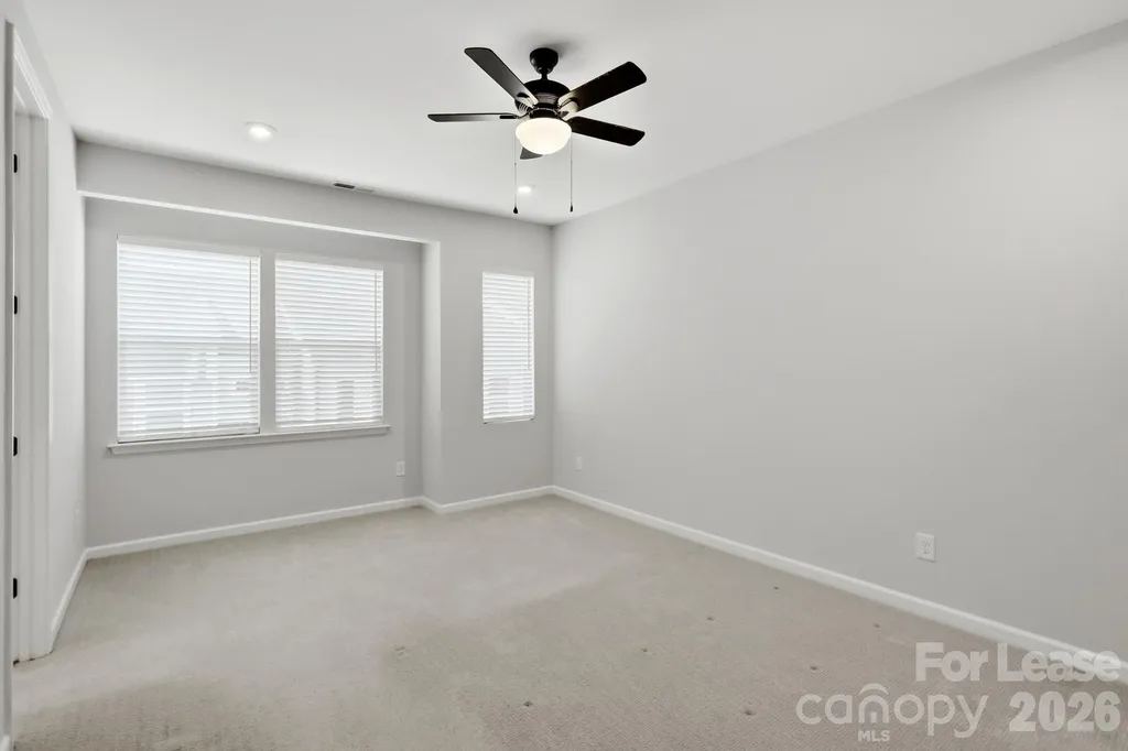 615 Myrick Alley Charlotte NC 28217