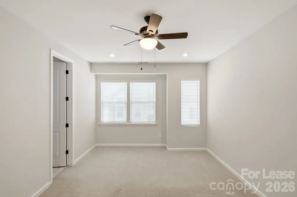 615 Myrick Alley Charlotte NC 28217