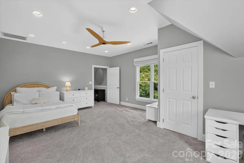 11423 Colonial Country Lane Charlotte NC 28277