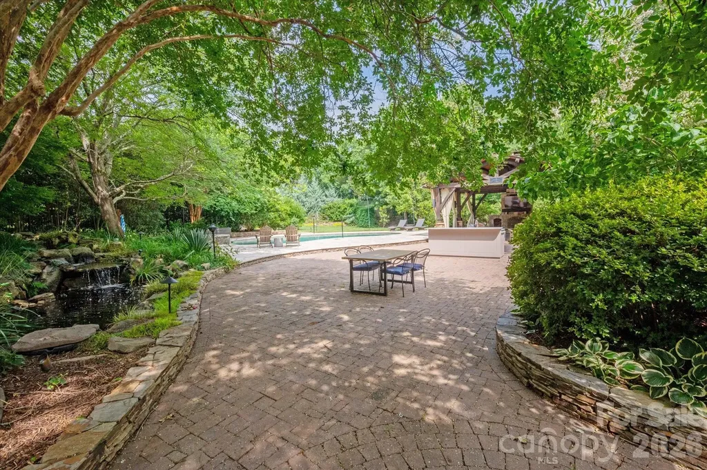 11423 Colonial Country Lane Charlotte NC 28277