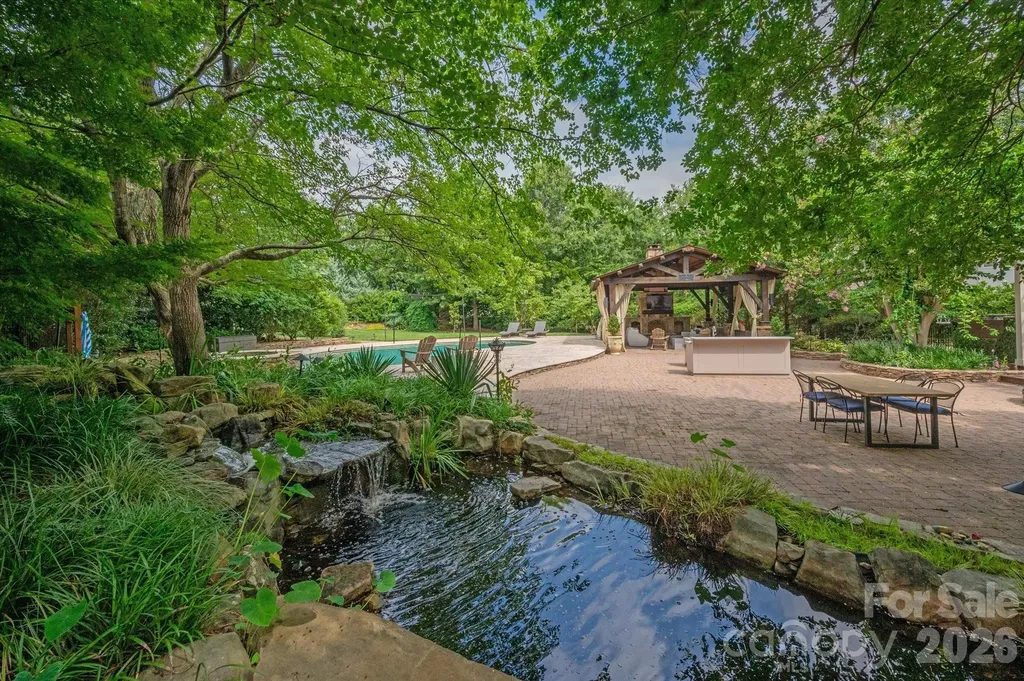 11423 Colonial Country Lane Charlotte NC 28277