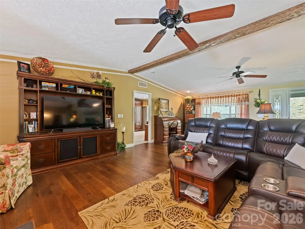412 Gaddy Heights Waynesville NC 28786
