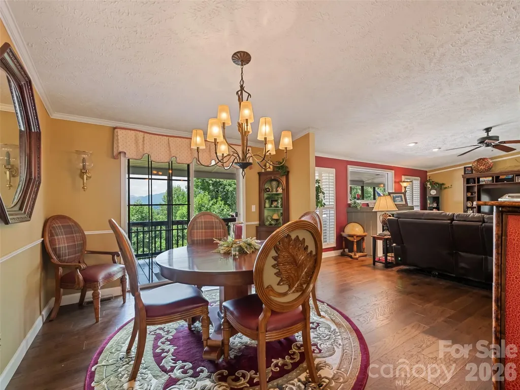 412 Gaddy Heights Waynesville NC 28786