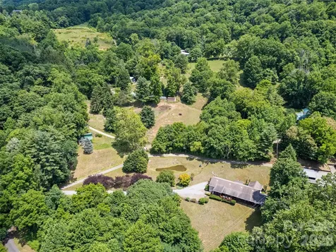 412 Gaddy Heights Waynesville NC 28786
