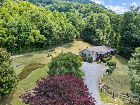 412 Gaddy Heights Waynesville NC 28786