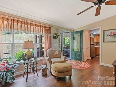 412 Gaddy Heights Waynesville NC 28786