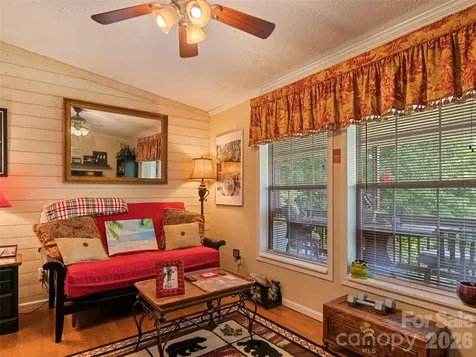 412 Gaddy Heights Waynesville NC 28786