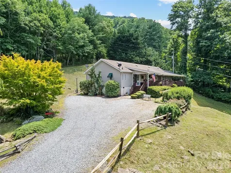 412 Gaddy Heights Waynesville NC 28786