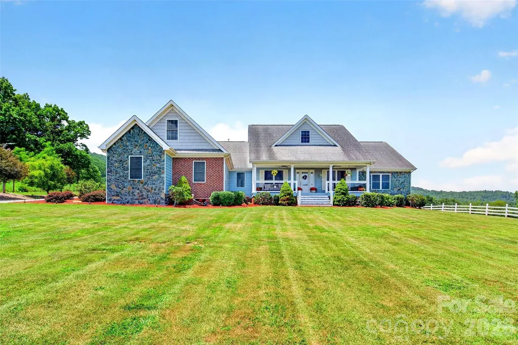 1174 Dale Road Spruce Pine NC 28777