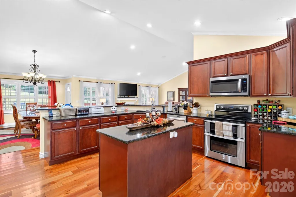 1174 Dale Road Spruce Pine NC 28777