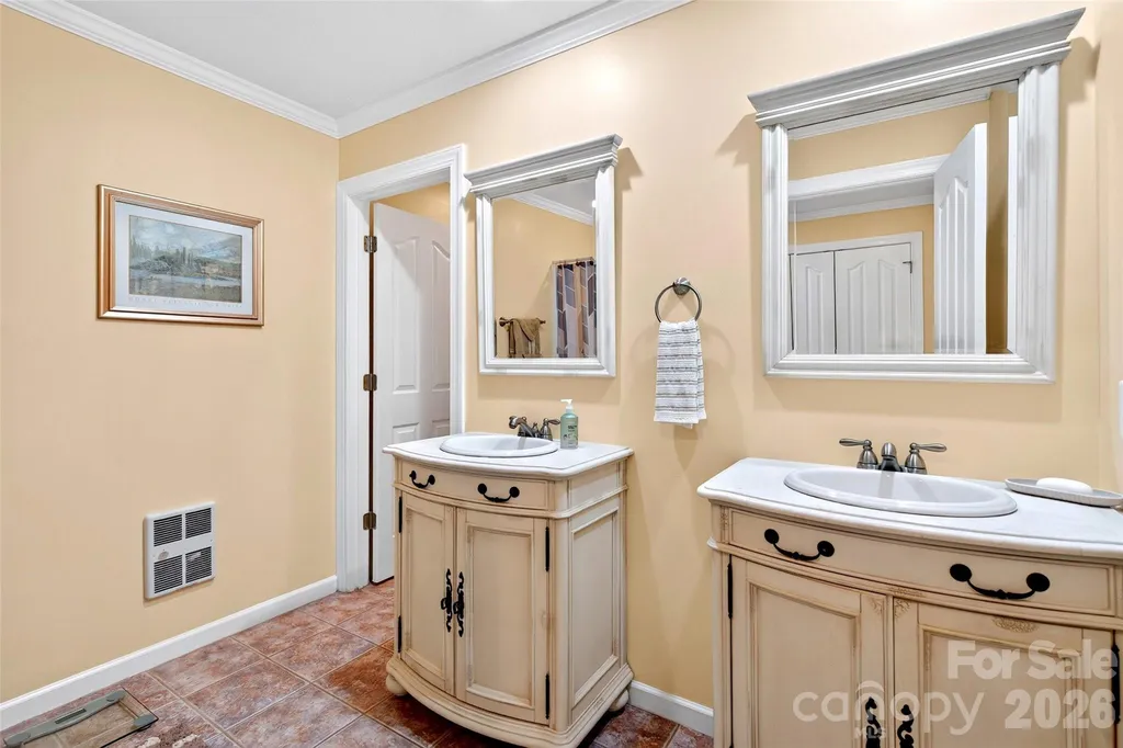 1174 Dale Road Spruce Pine NC 28777