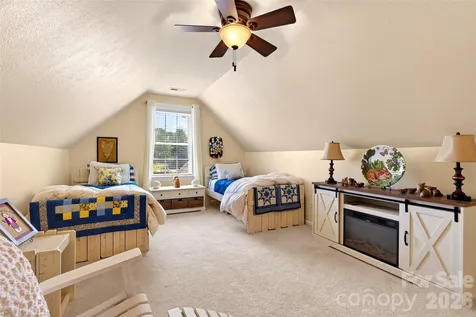 1174 Dale Road Spruce Pine NC 28777