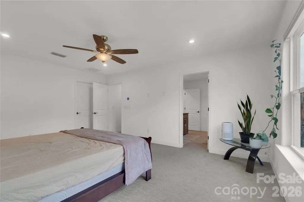 14314 Aikenwood Drive Charlotte NC 28278