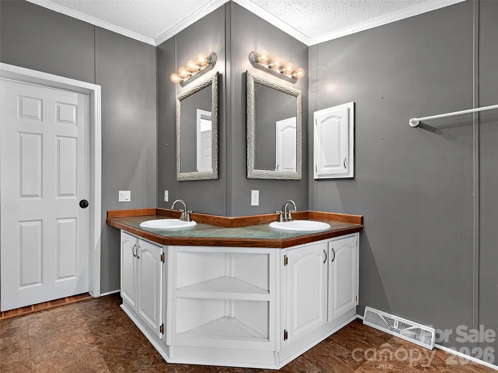 36 Jason Case Drive Candler NC 28715