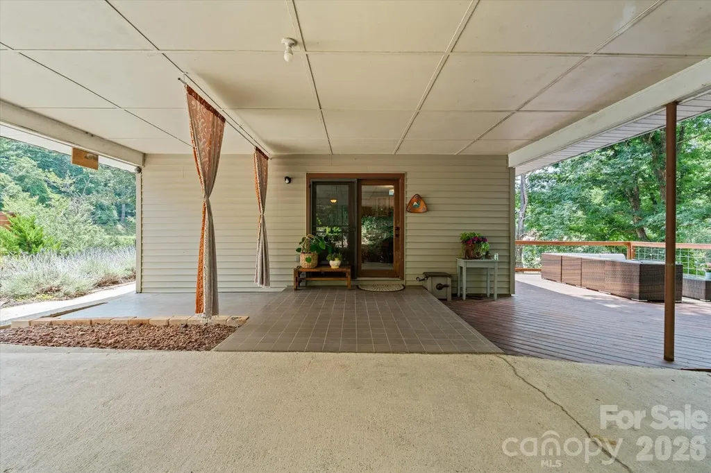 79 Laurel Cove Road Candler NC 28715