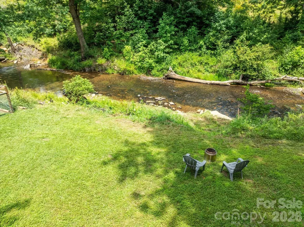 79 Laurel Cove Road Candler NC 28715