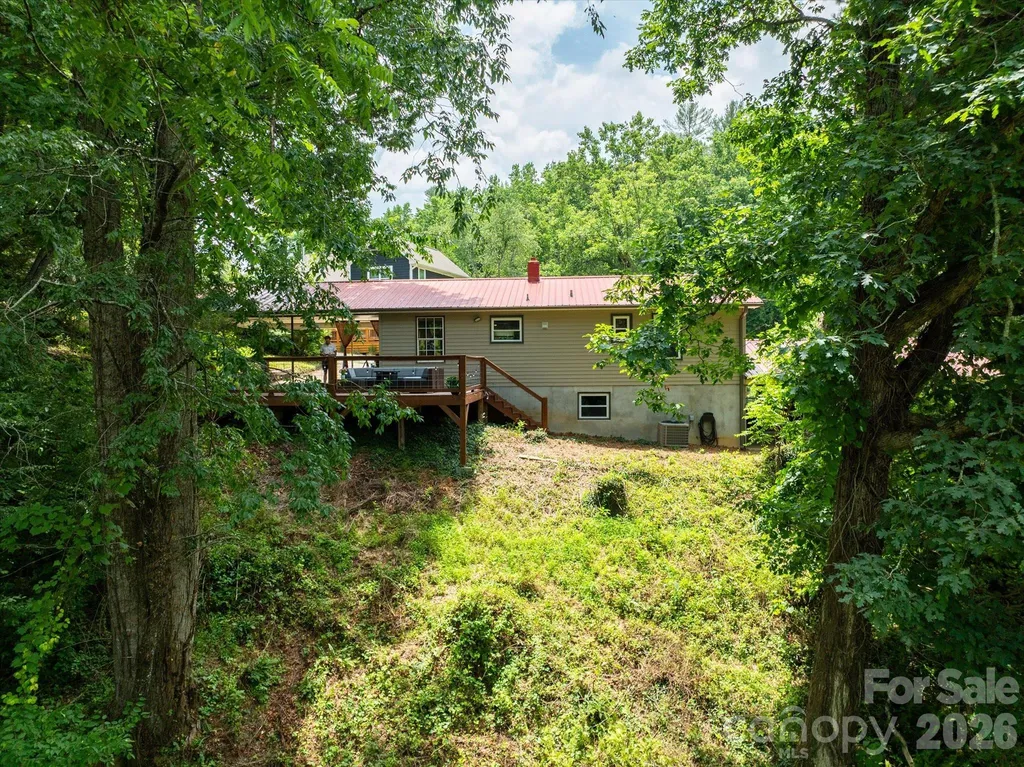 79 Laurel Cove Road Candler NC 28715