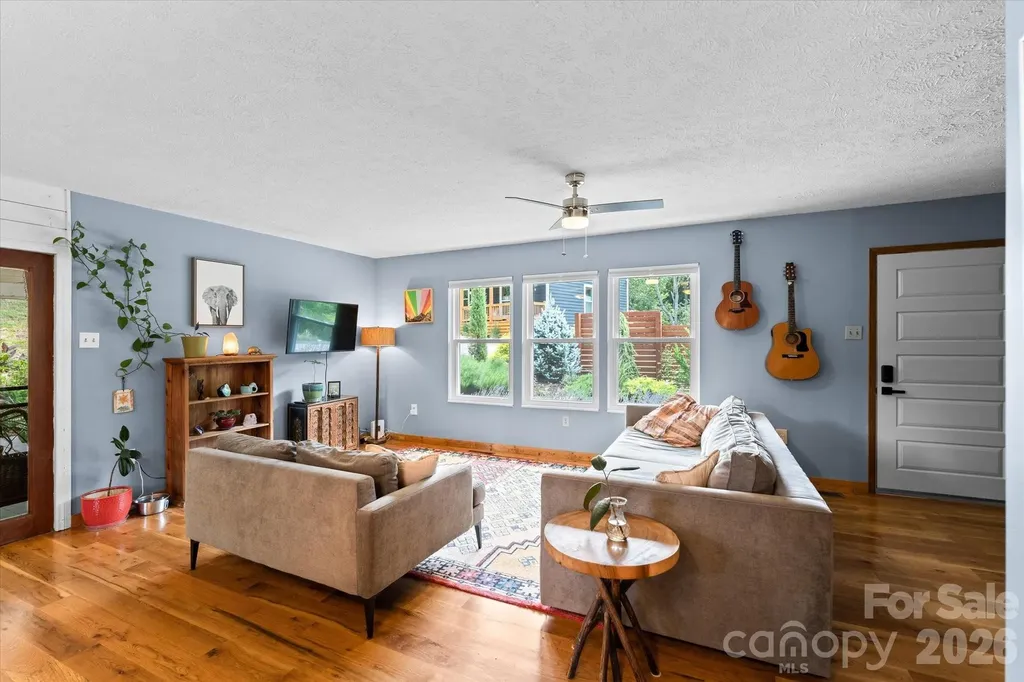 79 Laurel Cove Road Candler NC 28715