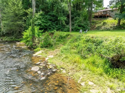 79 Laurel Cove Road Candler NC 28715