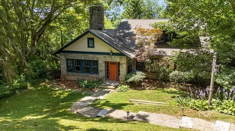 25 Saint Dunstans Circle Asheville NC 28803